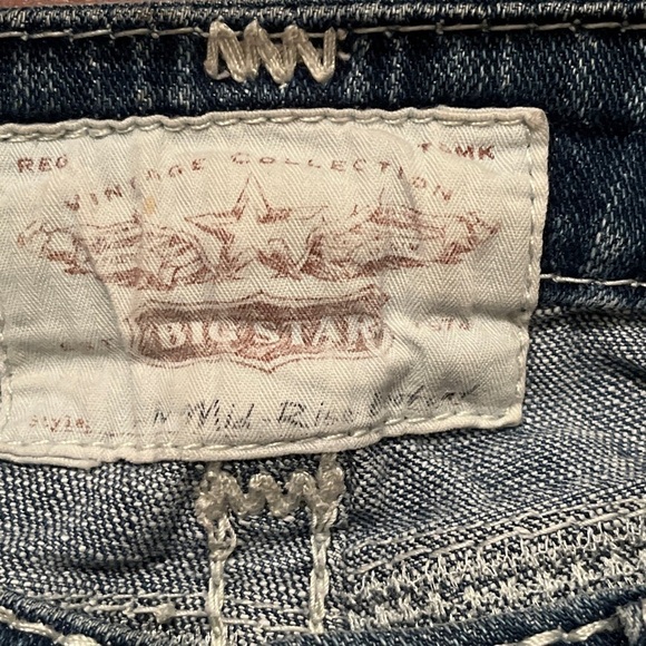 Big Star Mid Rise Bootcut Jeans Sz 28 Dark Distressed Denim Frayed Bottoms - Picture 7 of 12
